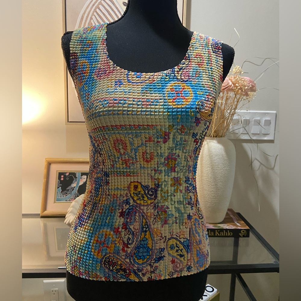 NICOLA Multicolor Floral Smocked Sleeveless Dress